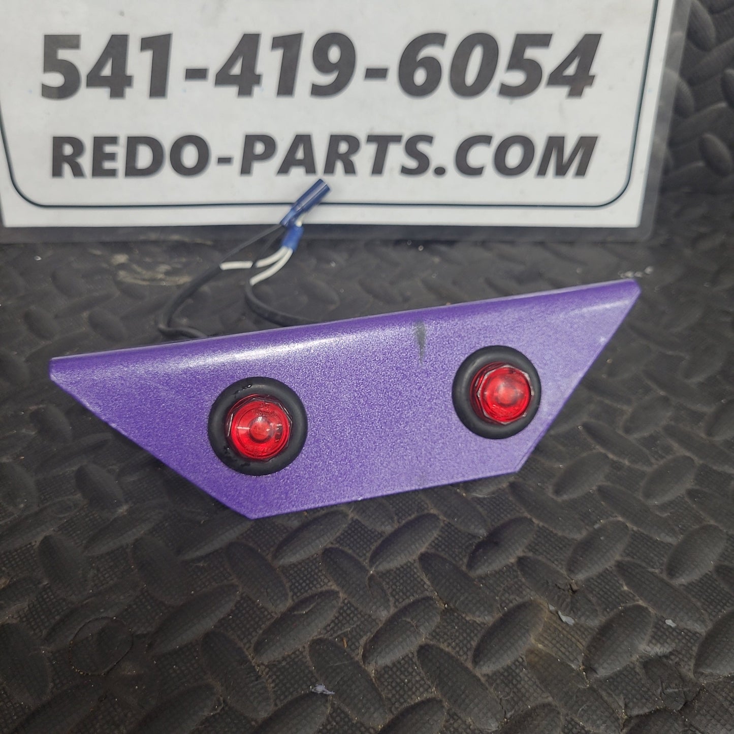 Aftermarket Running Lights w/ Bracket *USED*