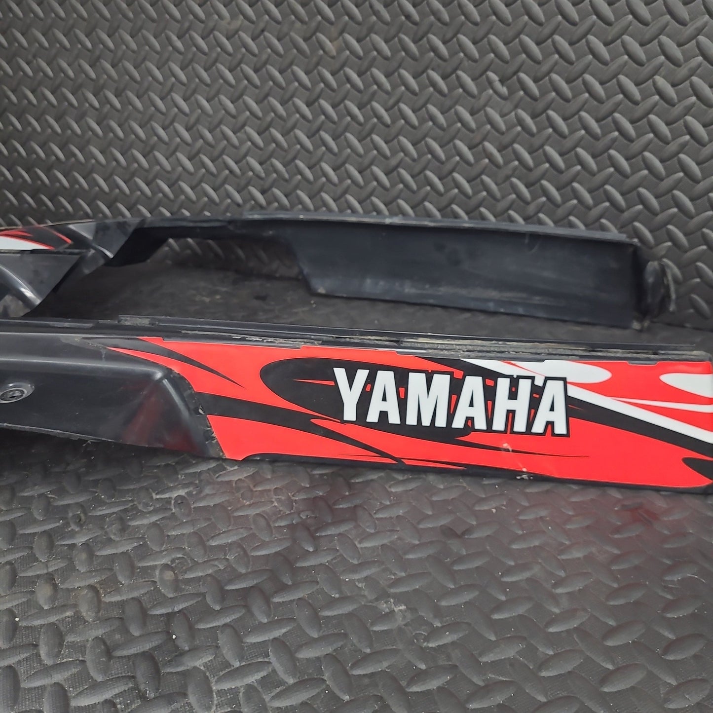 Front Fender Race Cut Black w/ Decal *USED*