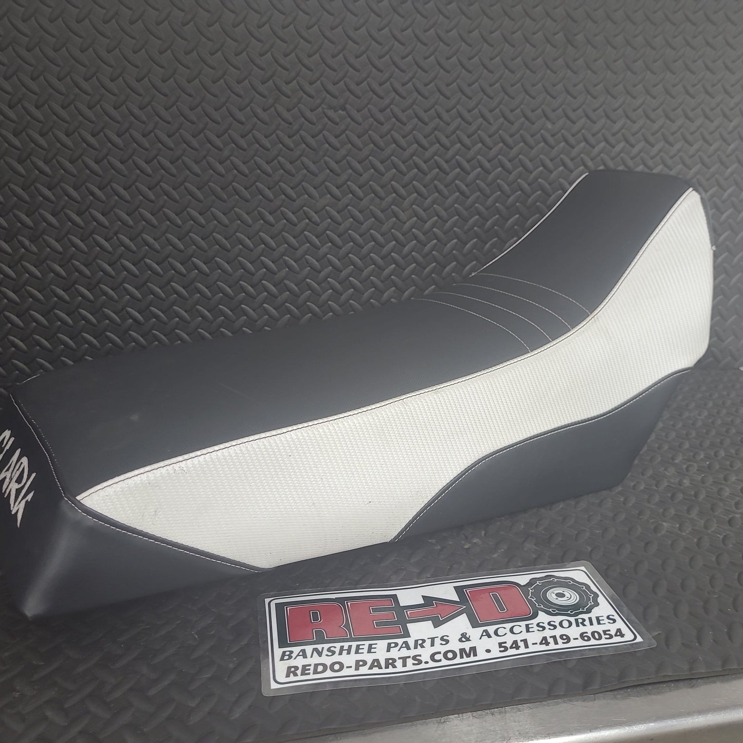 Black And White Seat *USED*