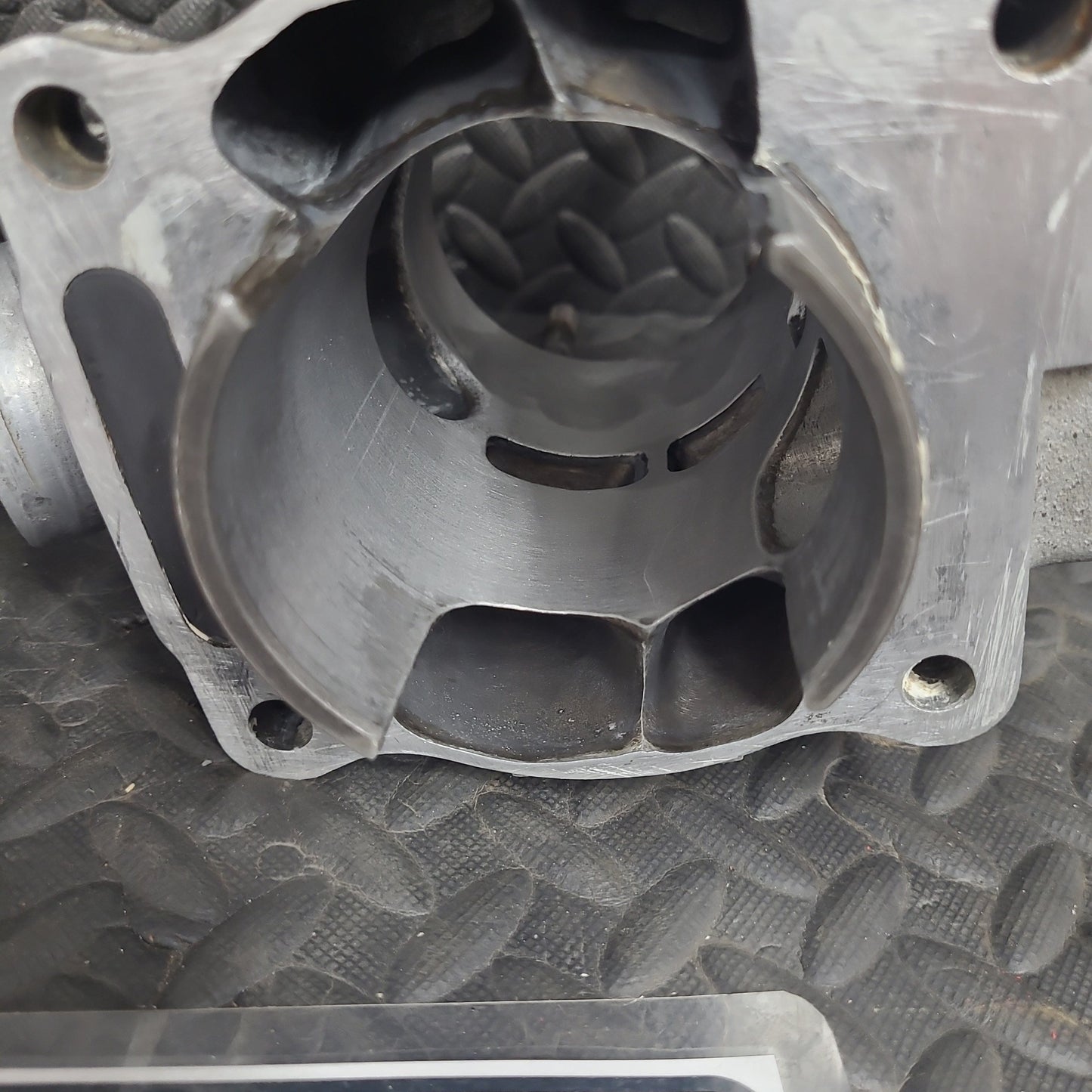 OEM Cylinders With Porting In Transfer, Cylinders And Intakes 65mm *USED*