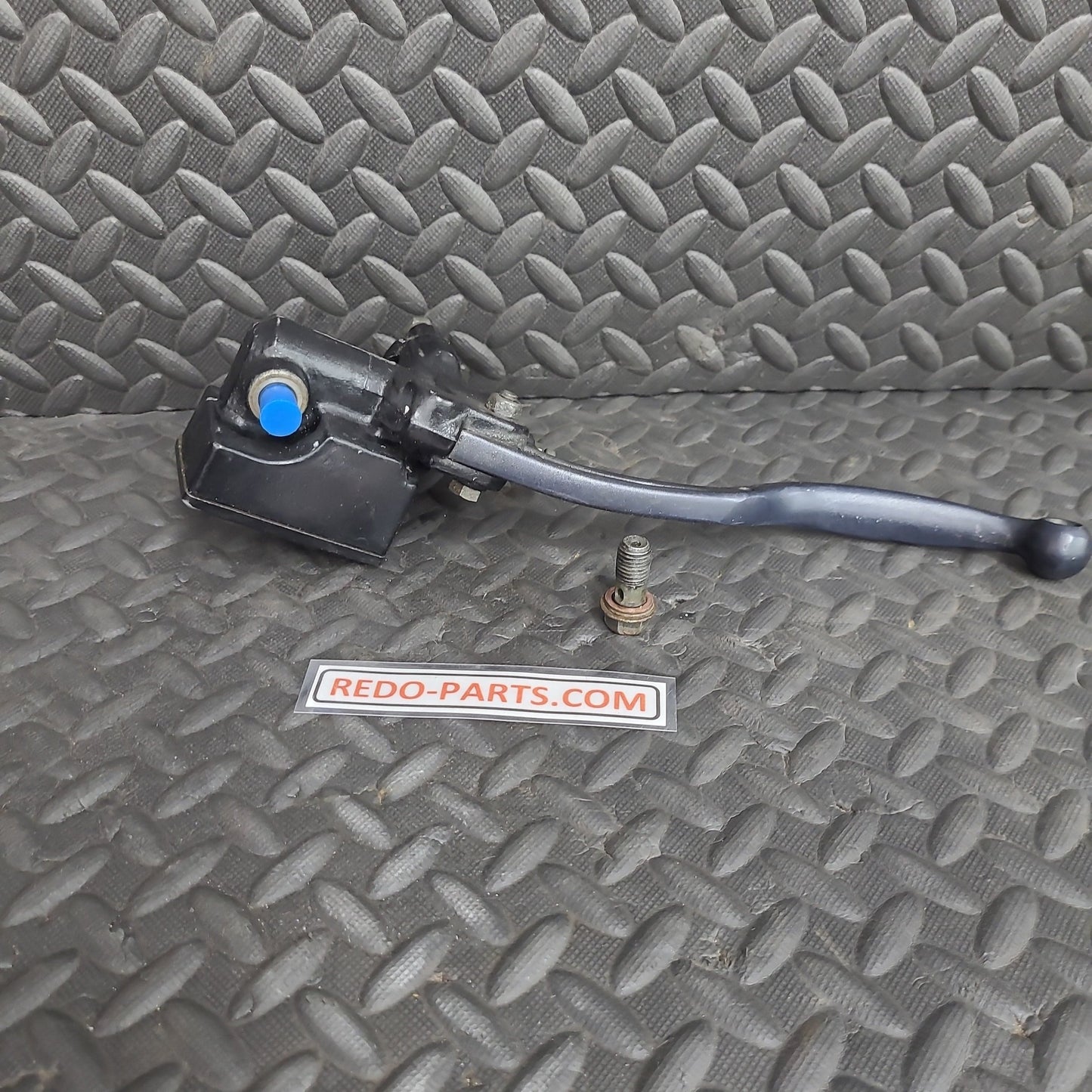 OEM Front Master w/ Bent Lever No Wire * USED*