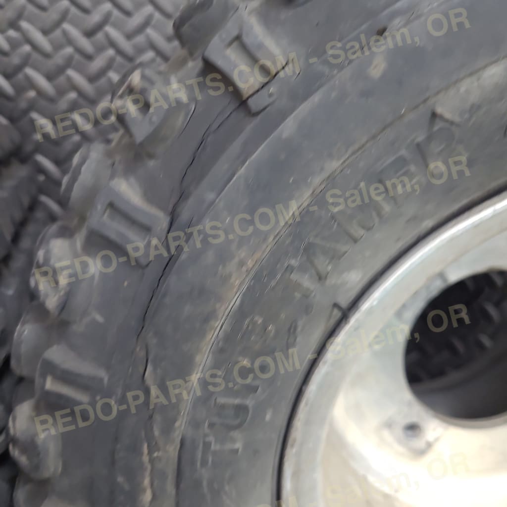 18x11-8 Carlisle Turf Tamers Set of 2 *USED* Parts - Used