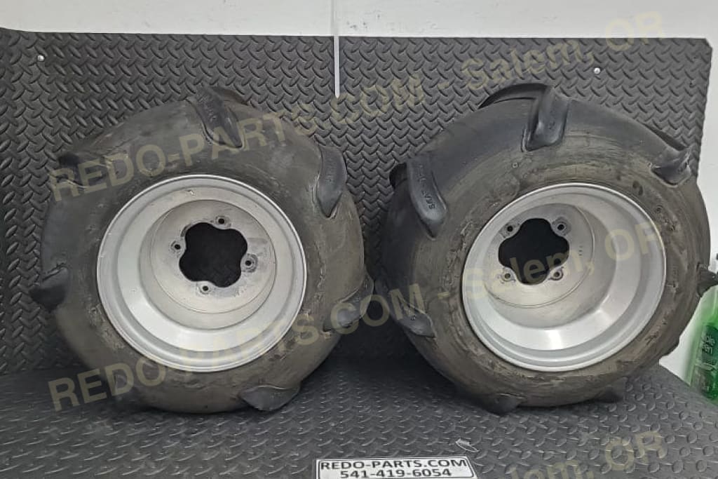 20x10-10 Skat-Trak Edge Rear Tires Set of 2 *USED* Parts - Used