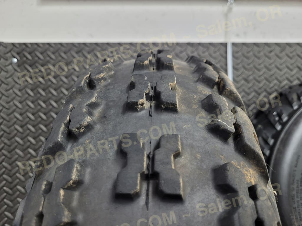 21x7-10 ITP Holeshot Dirt Tires *USED* Parts - Used