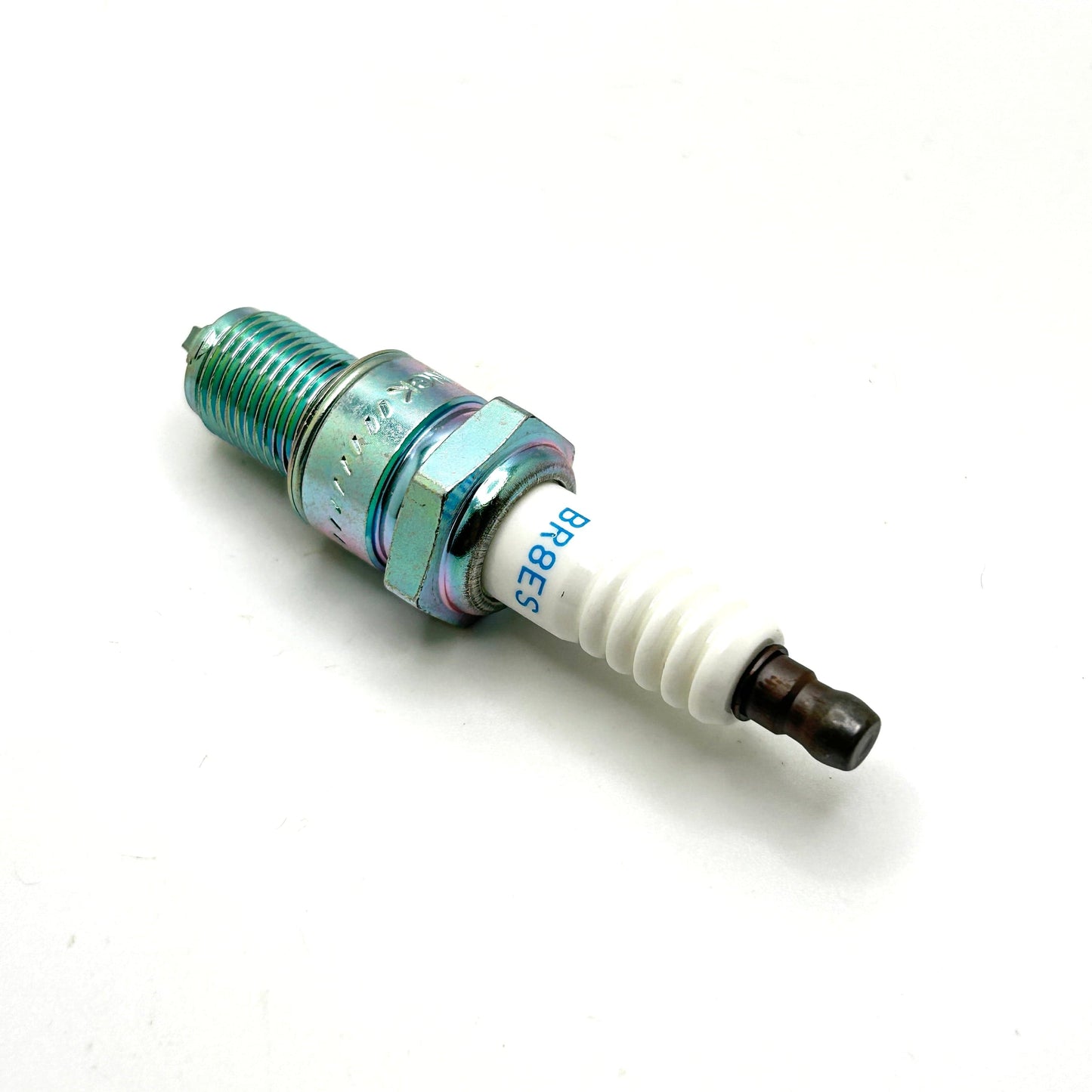 NGK Spark Plug 2-BR8ES-S - 1 pc *NEW*