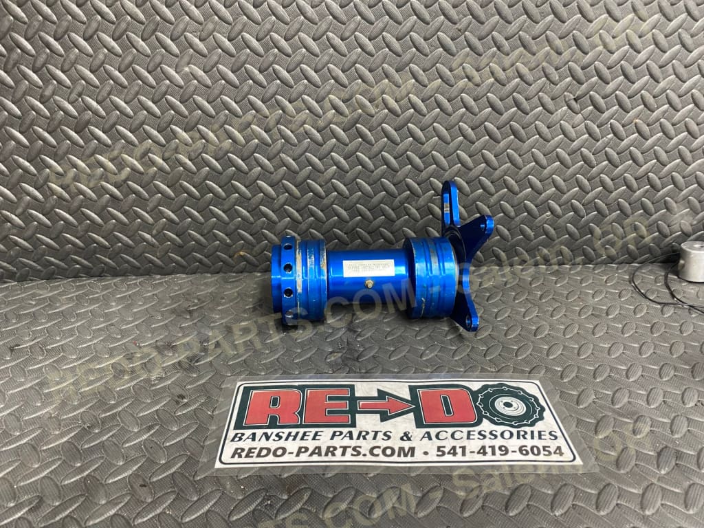 Aftermarket around Style Axle Carrier Blue *USED* Parts - Used
