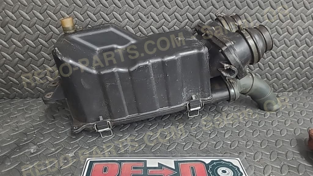Factory OEM Airbox Complete w/ K&N Airfilter *USED LIKE NEW* Parts - Used