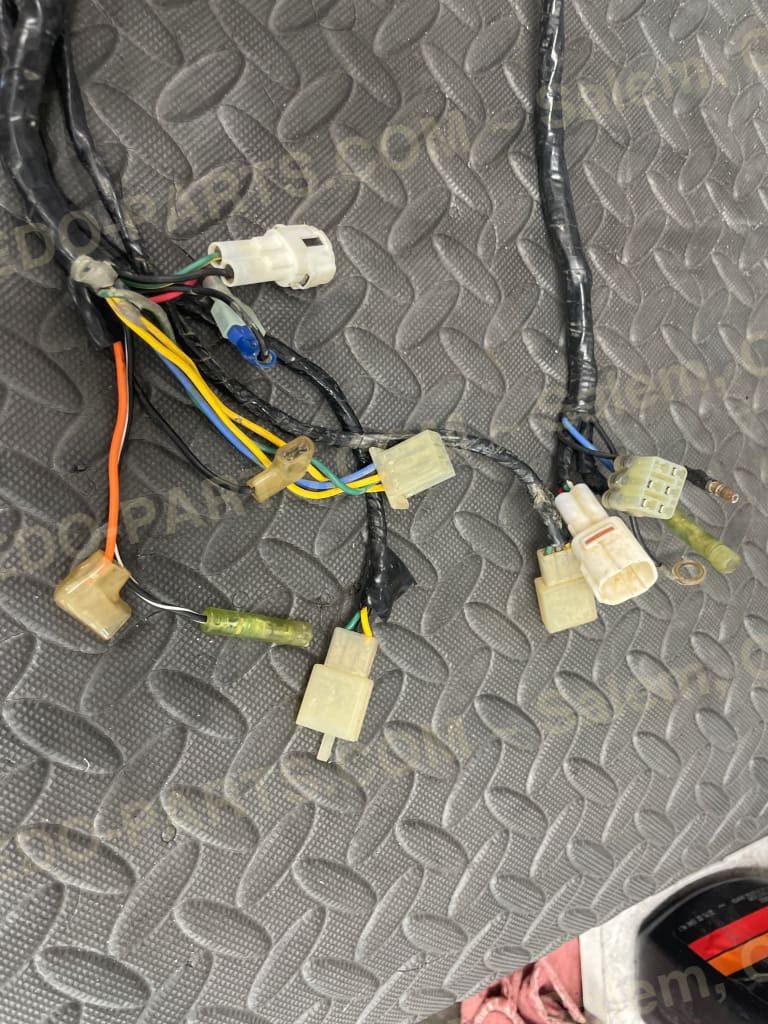 Factory OEM Wiring Harness 1998-2001 *USED* Parts - Used