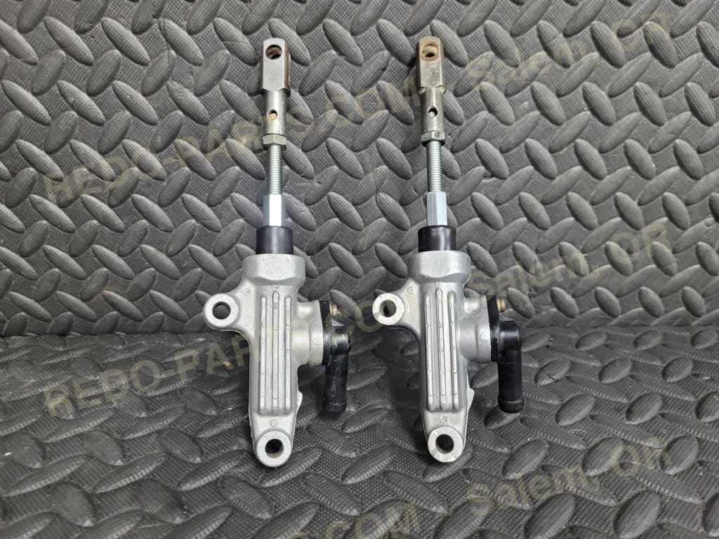 Factory Rear Brake Master Stock Photo *Rebuilt USED* Parts - Used