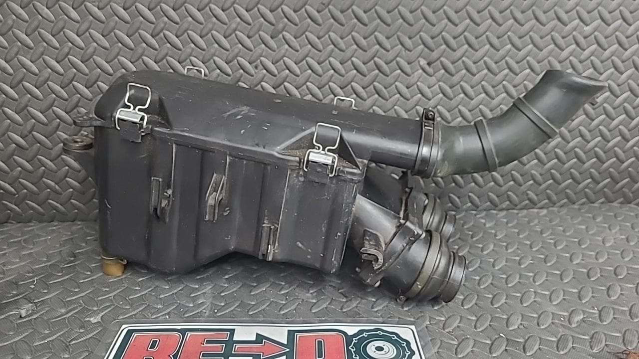 Factory OEM Airbox Complete w/ K&N Airfilter *USED LIKE NEW*