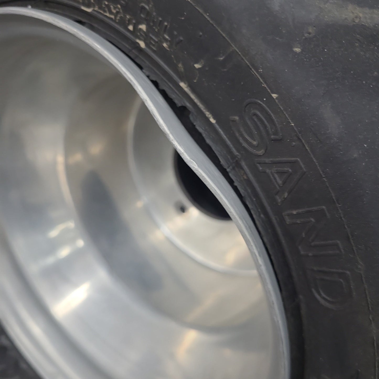 20x11-10 Rear Tires Sand Skate II on Douglas Blue Label *USED*