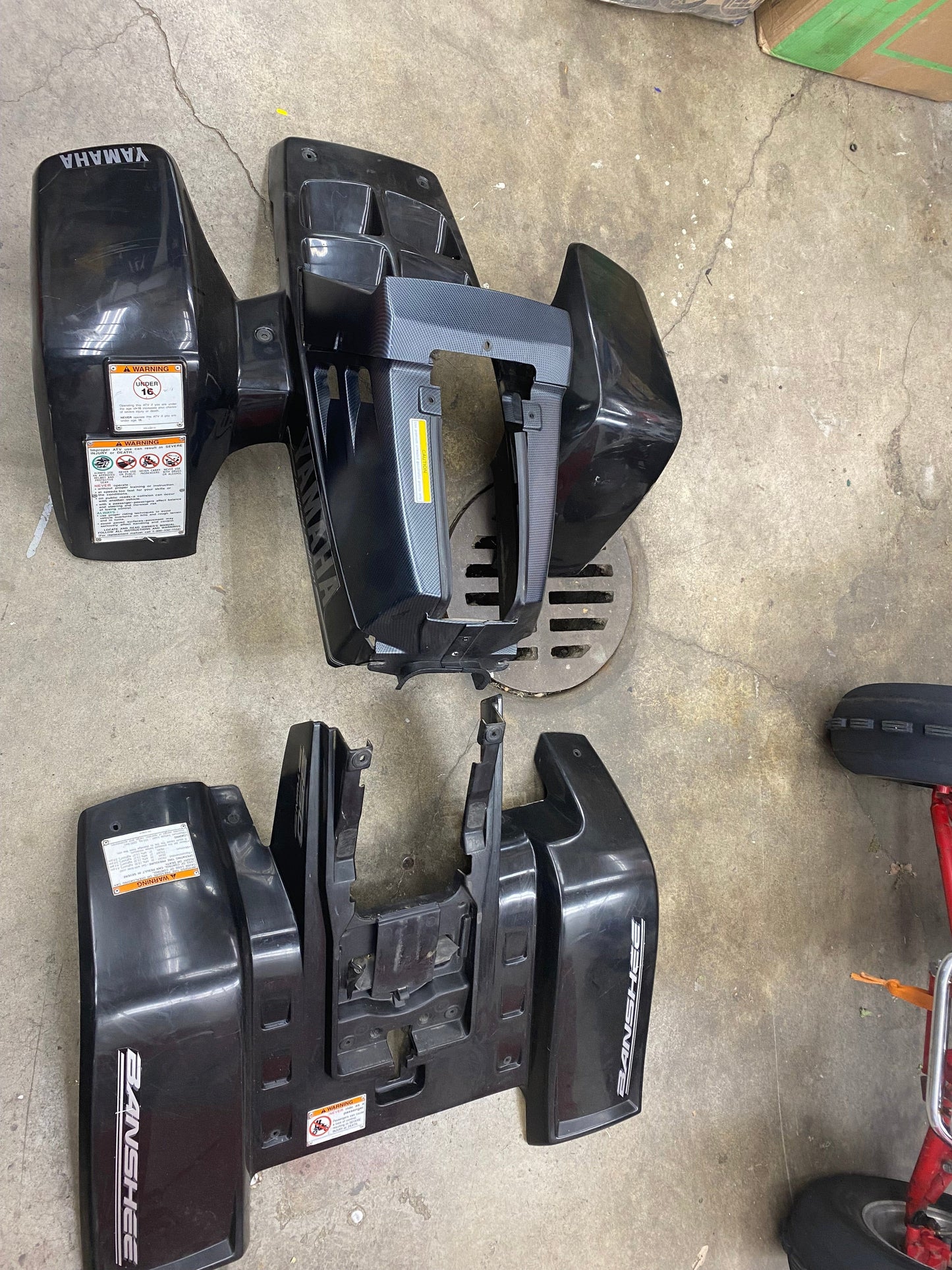 Factory OEM 2004 Limited Edition Black Plastics with the Carbon Fiber Radiator and Tank Cover. 4pcs. *USED*.