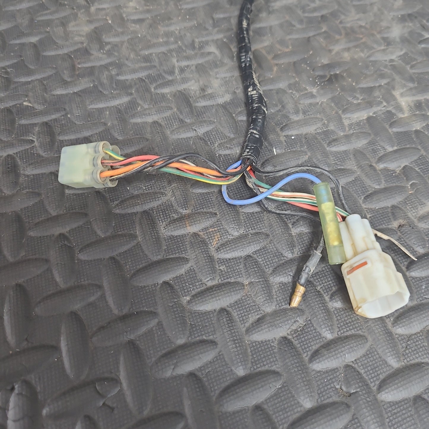 OEM Wire Harness Flat Style Headlight Pigtail w/ Square Plug CDI