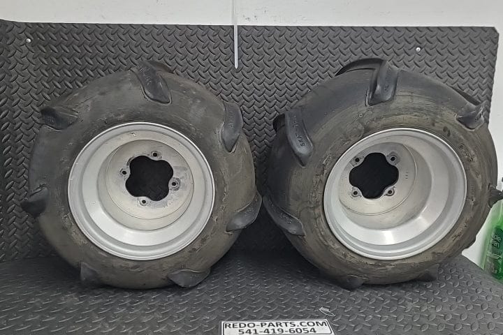 20x10-10 Skat-Trak Edge Rear Tires Set of 2 *USED*