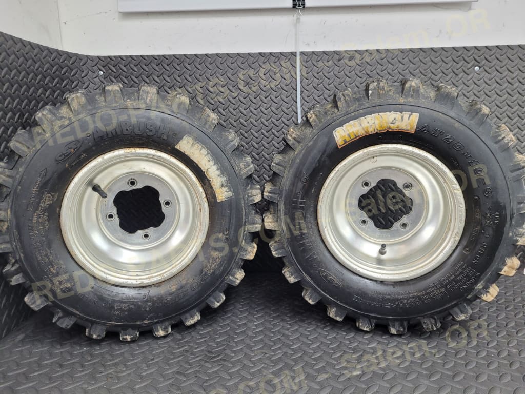 20x10-9 Rear Dirt Tires *USED* Parts - Used