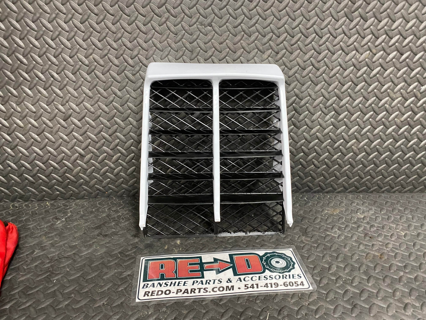 Vito’s White Radiator Cover *NEW*