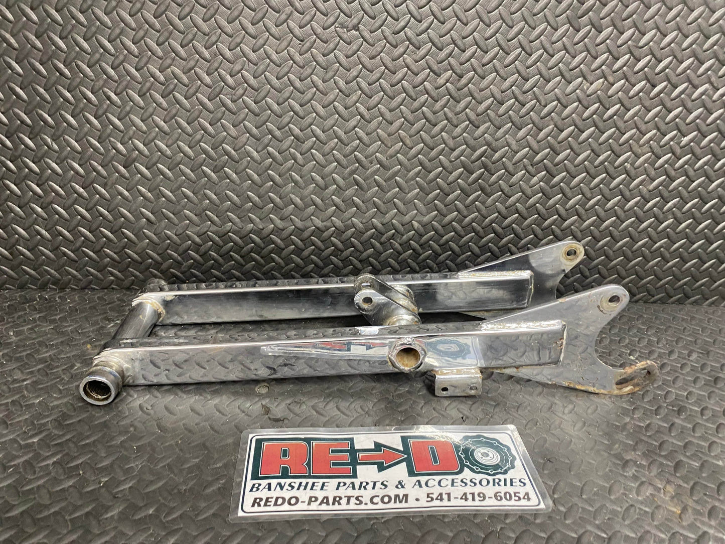 Aftermarket Chrome Plus 4” Swing Arm. *USED*