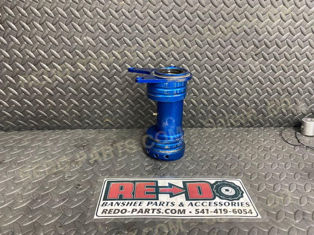 Aftermarket around Style Axle Carrier Blue *USED* Parts - Used