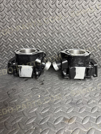 Aftermarket Cylinders 64mm Bore with Wiseco Pistons *NEW* - Parts - New