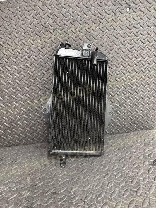 Aftermarket OEM Style Radiator *NEW* - Parts - Used