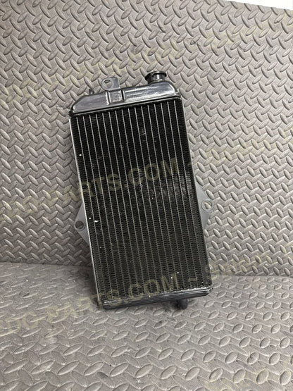 Aftermarket OEM Style Radiator *NEW* - Parts - Used