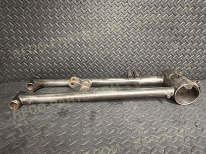 Aftermarket Plus 6” Swing Arm with Round Style Carrier for Banshee. No Link. *NEW*.
