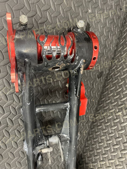 Aftermarket Swing Arm with Carrier. *USED*