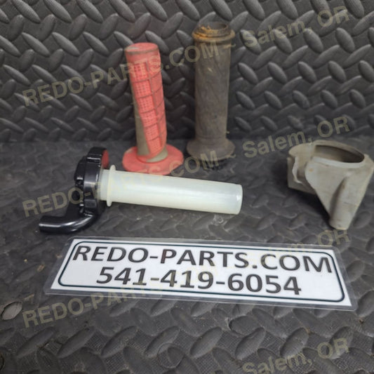 Aftermarket Twist Throttle no cable *USED* Parts - Used