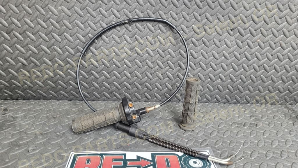 Aftermarket Twist Throttle With Grips and Cable *USED* Parts - Used