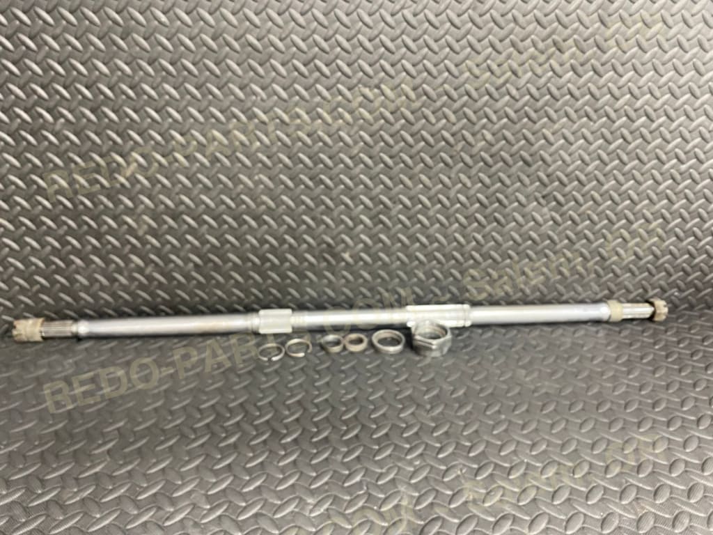 Aftermarket Axle *USED*