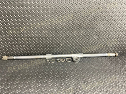 Aftermarket Axle *USED*