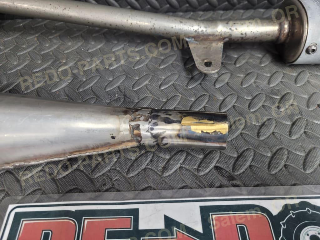 Dynoport 2 into 1 Exhaust Pipe w/ FMF Stinger Silencer *USED* Parts - Used