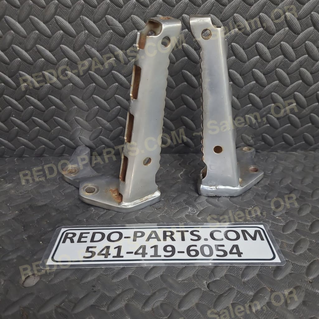 Factory Footpegs Chrome *USED* Parts - Used