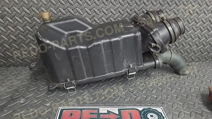 Factory OEM Airbox Complete w/ K&N Airfilter *USED LIKE NEW* Parts - Used