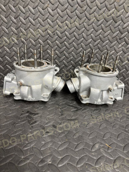 Factory OEM Cylinders Set of 2 *USED* - Parts - Used