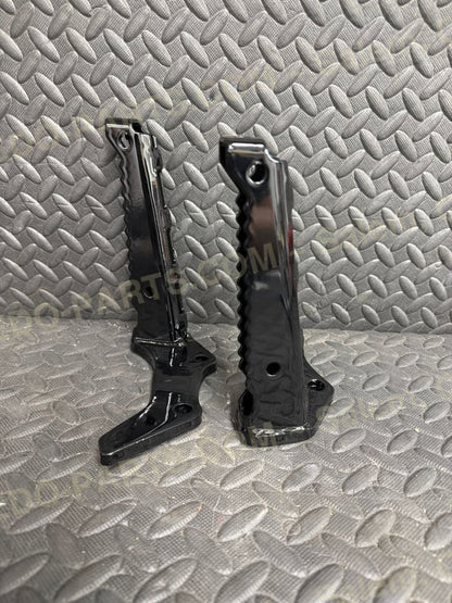 Factory OEM Foot Pegs Powder Coated Black. *USED* - Parts - Used