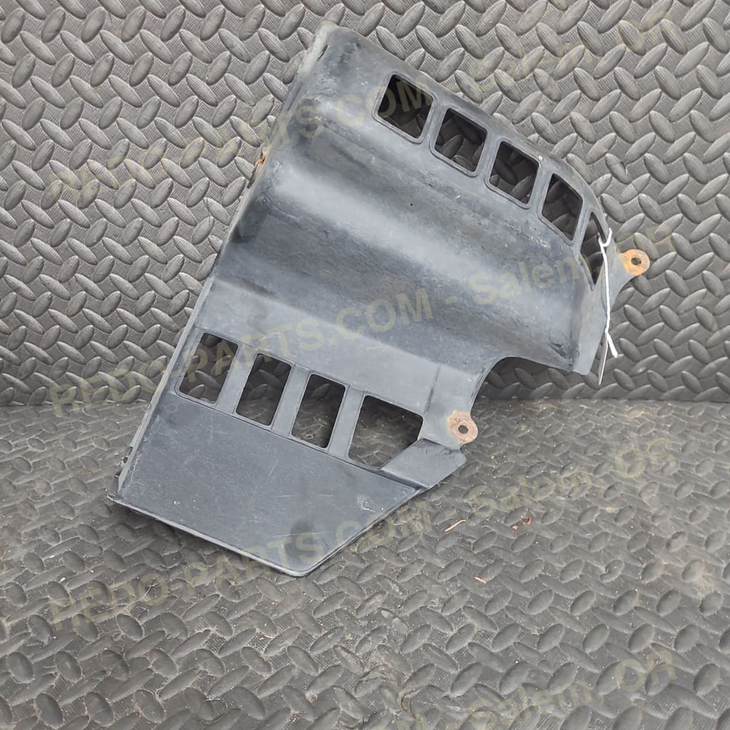 Factory OEM Heel Guard Plastics *Kicker Side Only - Missing Tabs SINGLE *USED* Parts - Used