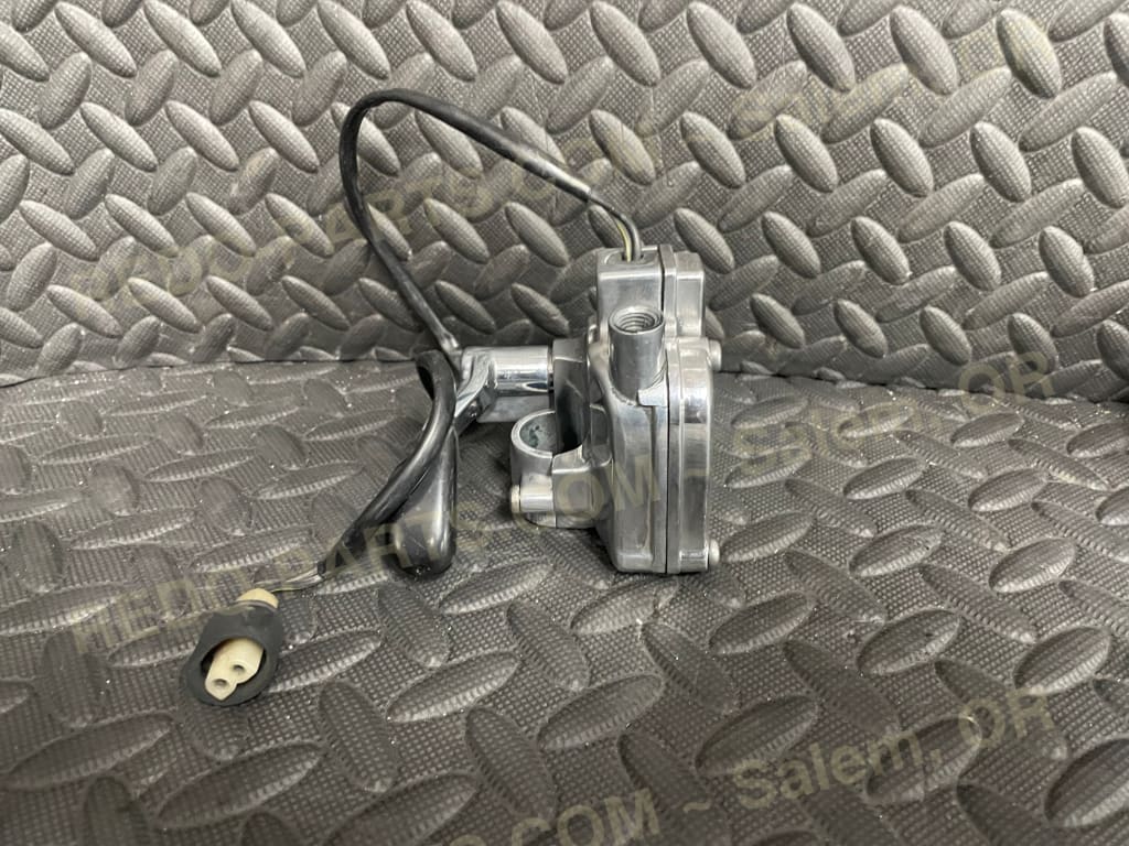 Factory OEM Thumb Throttle Polished with Redo Banshee Cap *USED* Parts - Used