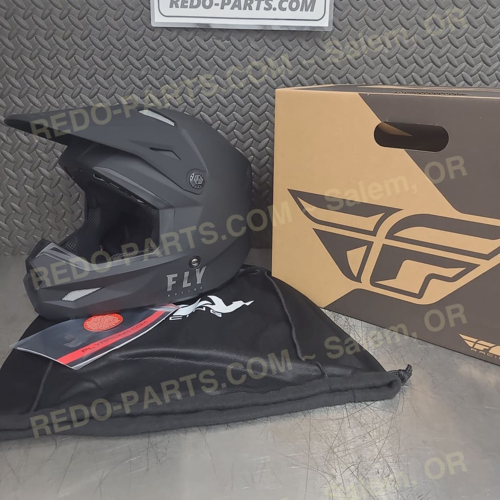 FLY Racing Kinetic Helmet Solid Matte Black *NEW* Medium Riding Gear