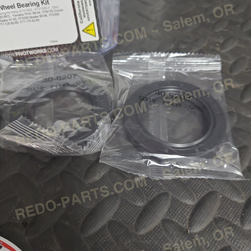 Pivot Works Rear Wheel Bearing Kit *NEW* Parts - New