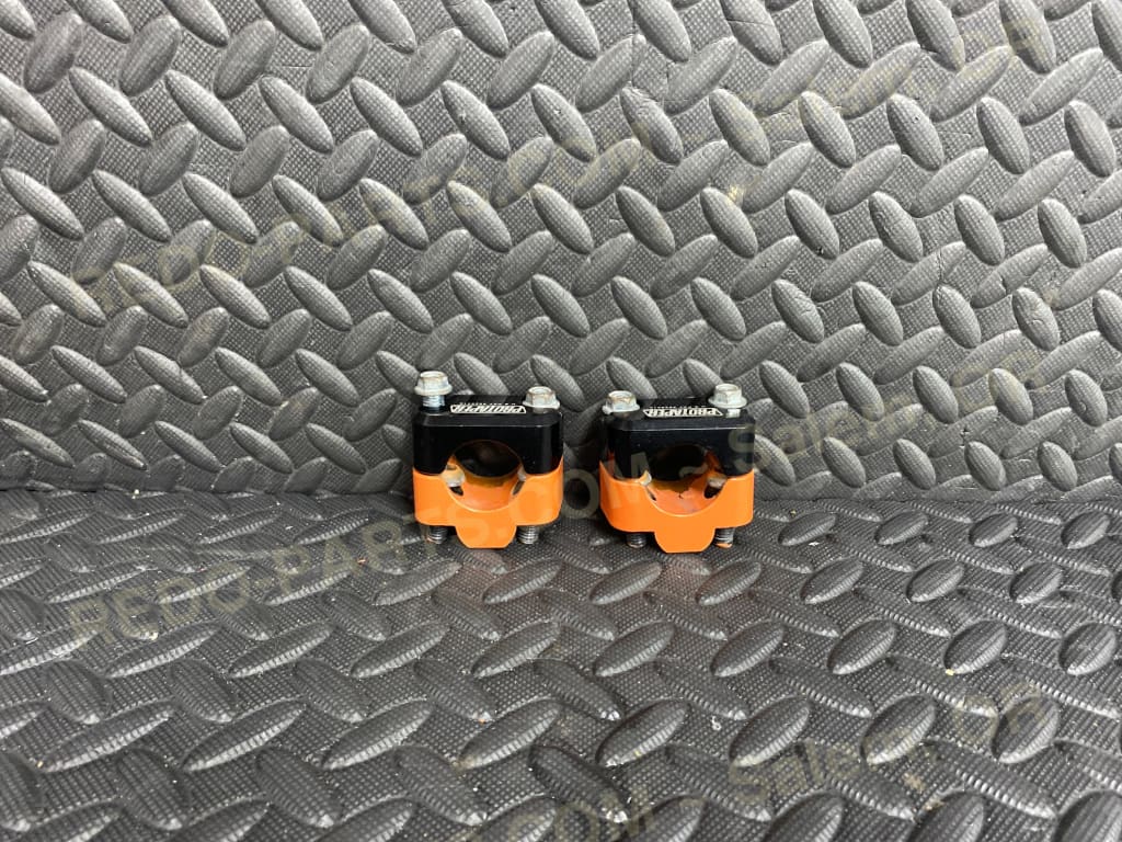 Pro Taper Riser/Adapter. 7/8 to 1&1/8”. *USED* Parts - Used