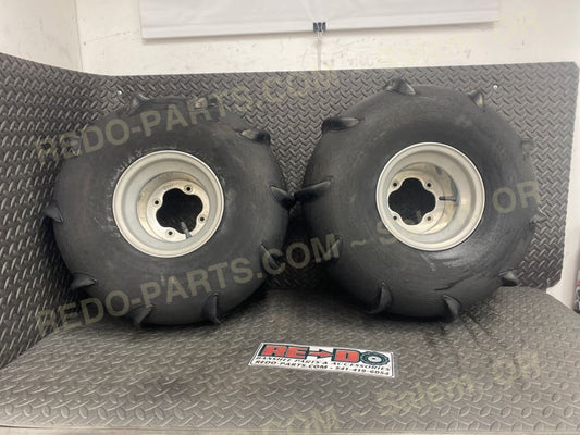 Skat Trac 22x11 8 Ten Paddle Extremes on ITP Wheels *USED* Parts Used