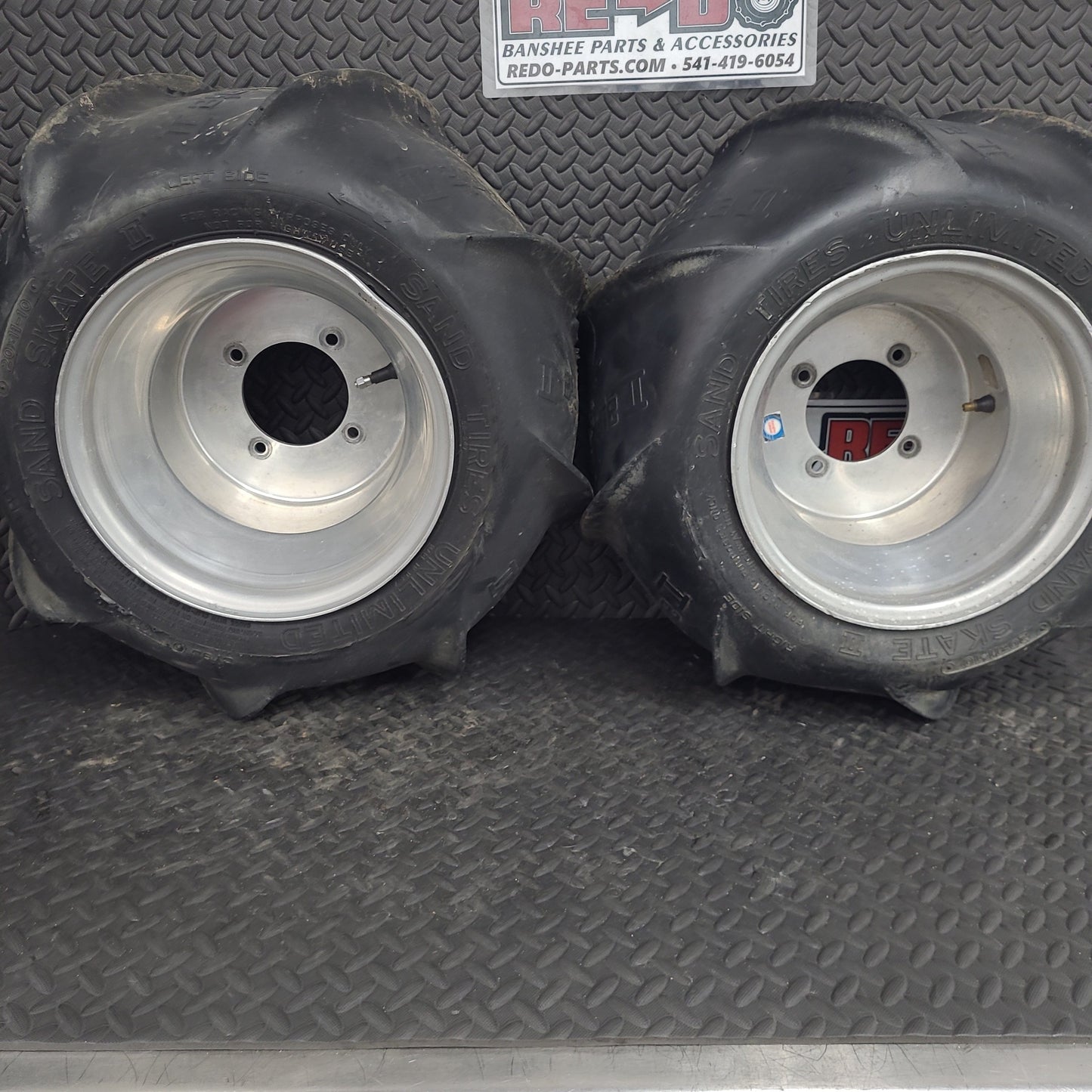 20x11-10 Rear Tires Sand Skate II on Douglas Blue Label *USED*